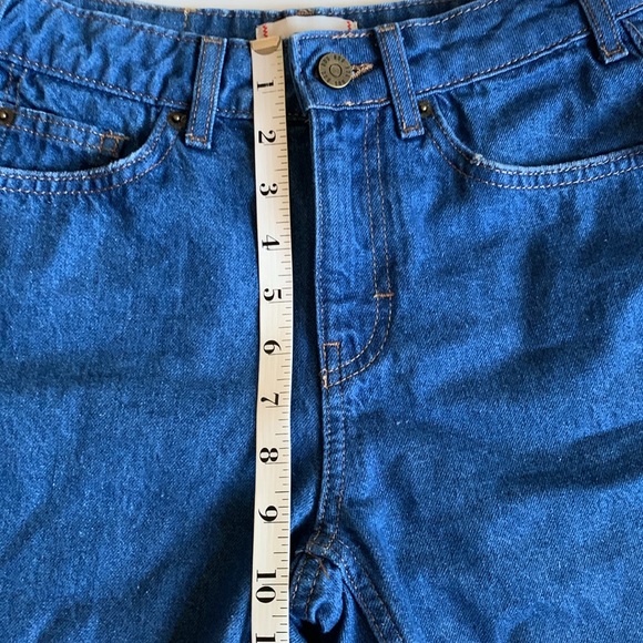 NWT BDG UO Tori Mid Rise Denim Jort Size 24 - Picture 13 of 14